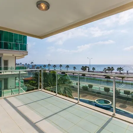 Seven Stars B-12 Apartment *